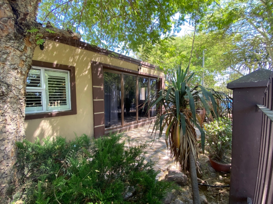 3 Bedroom Property for Sale in Sonnekuil Western Cape